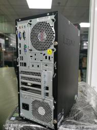 联想M920t主机i7-8700/8g/256g。