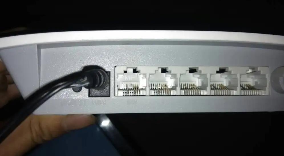 换个路由器 需要的过来 同城
